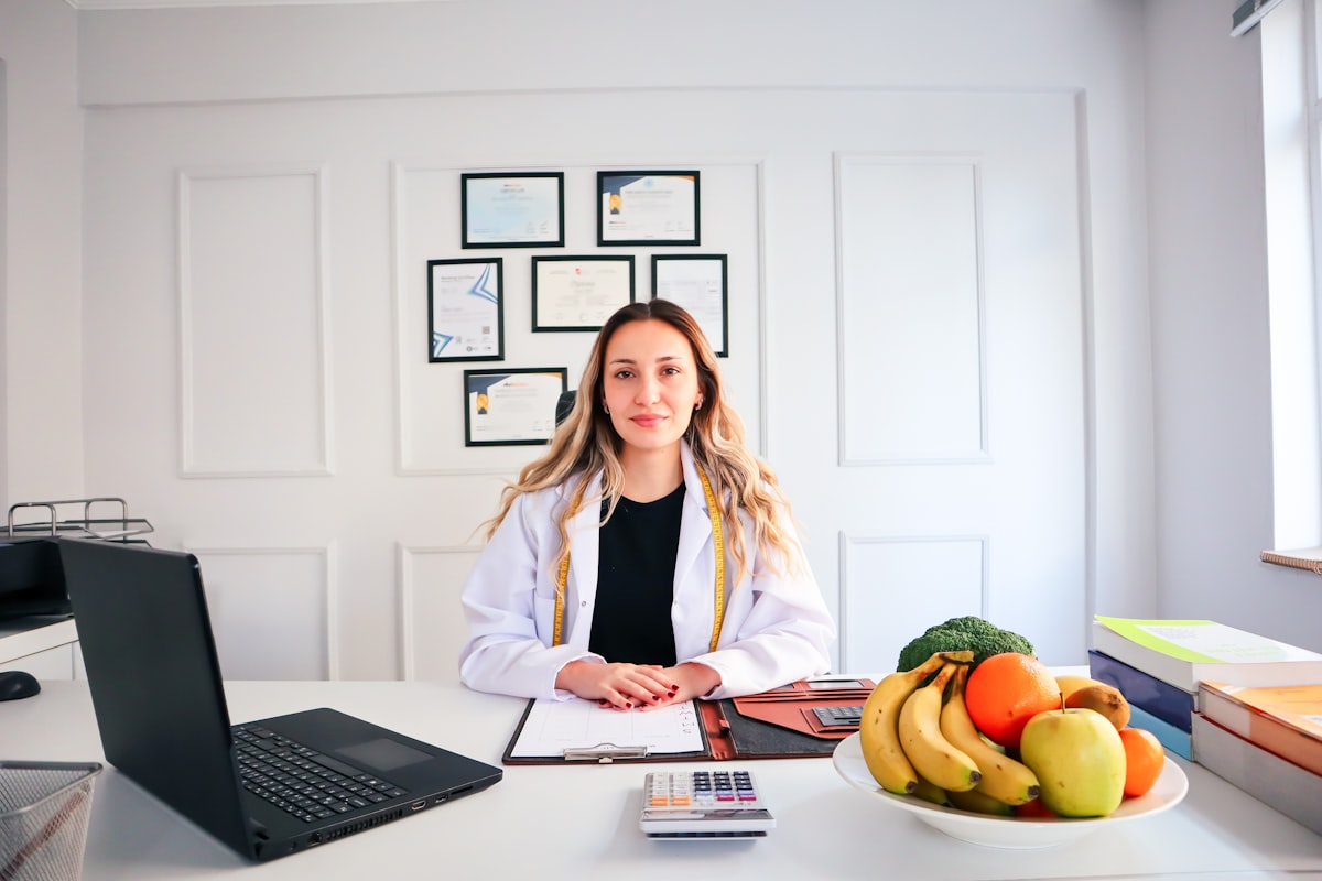 Expert nutrition guidance consultation